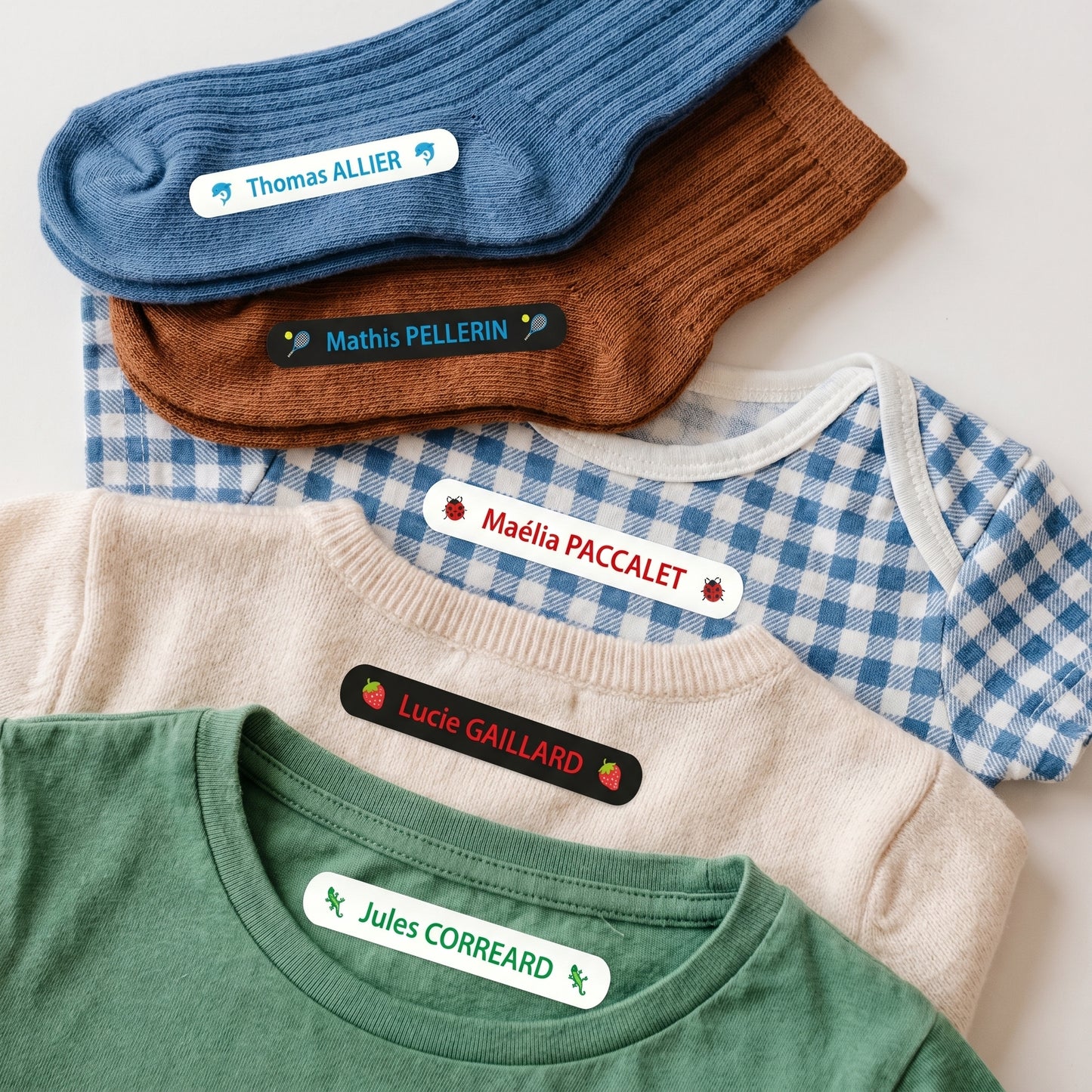 Étiquettes Thermocollantes Personnalisées pour Vêtements